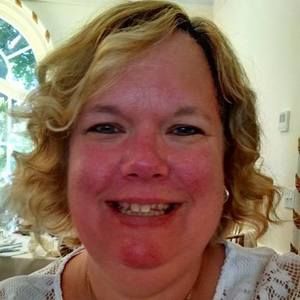 Meet your Posher, Loretta